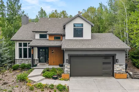 8020 N Springshire Dr, Park City, UT 84098