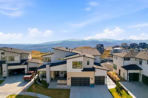 4489 N Solstice Dr, Lehi, UT 84043