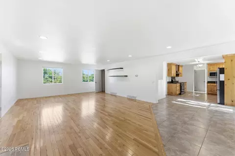 Living - 3463 S 400 E, Bountiful, UT 84010 photo 1 of 9