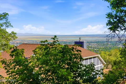 View/Area - 3463 S 400 E, Bountiful, UT 84010 photo 2 of 2