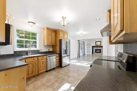 Kitchen - 3463 S 400 E, Bountiful, UT 84010 photo 2 of 3