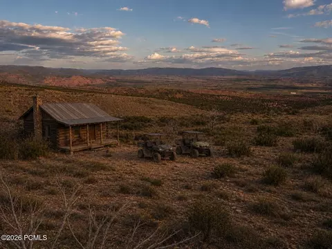 center road, Fruitland, UT 84027
