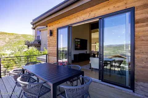 Exterior - 11418 N White Tail Ct, Hideout, UT 84036 photo 2 of 8