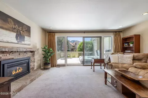 121 Yonex Ct, Park City, UT 84060