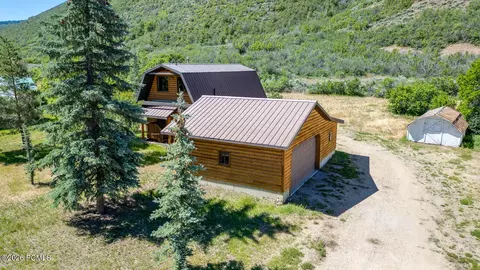 4766 S Haven Estates Dr, Daniel, UT 84032