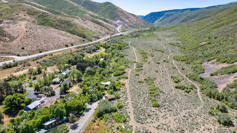 View/Area - 4766 S Haven Estates Dr, Daniel, UT 84032 photo 5 of 9