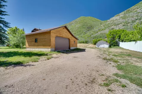 Exterior - 4766 S Haven Estates Dr, Daniel, UT 84032 photo 2 of 6