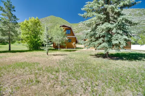 Exterior - 4766 S Haven Estates Dr, Daniel, UT 84032 photo 1 of 6