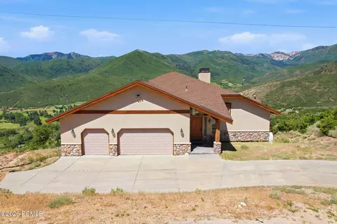 470 W Eiger Point Rd, Midway, UT 84049