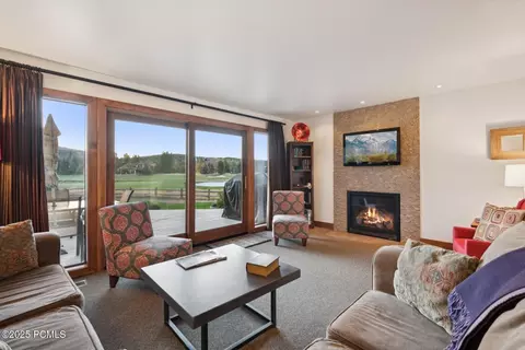 125 Yonex Ct, Park City, UT 84060