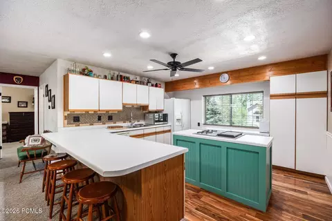 Kitchen - 4366 N Meadow Ln, Oakley, UT 84055 photo 1 of 2