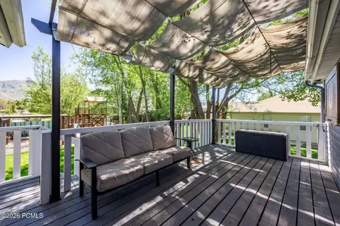 Exterior - 4366 N Meadow Ln, Oakley, UT 84055 photo 6 of 6
