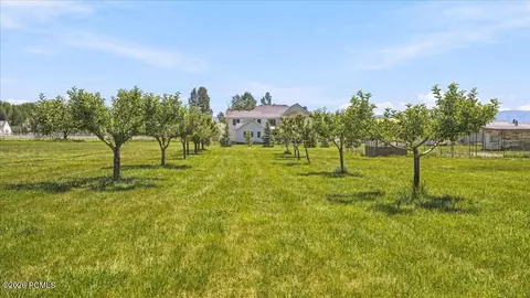 Exterior - 538 Pine Canyon Rd, Midway, UT 84049 photo 5 of 9