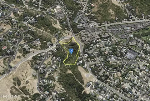 1555 Mueller Park Rd, Bountiful, UT 84010 photo 3