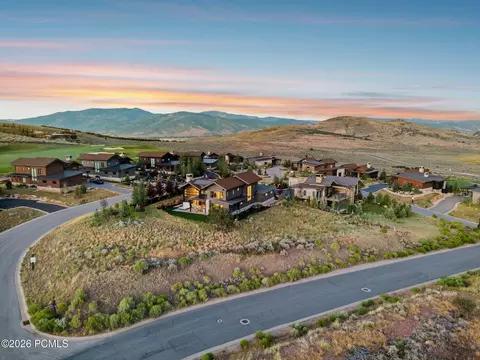 View/Area - 4016 E Coopers Hawk Loop, Kamas, UT 84036 photo 1 of 2
