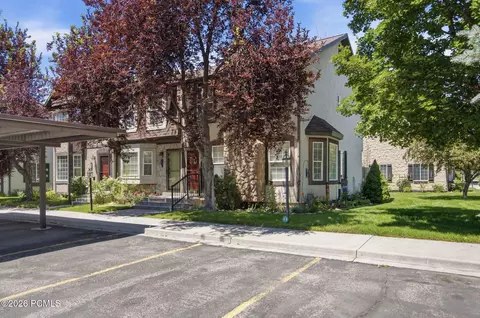 58 S Geneva Dr, Midway, UT 84049