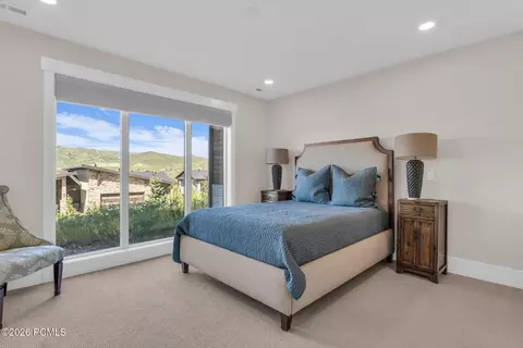 Bedroom - 11589 N Deepwater Dr, Hideout, UT 84036 photo 7 of 10
