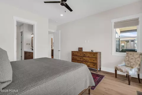 Bedroom - 11589 N Deepwater Dr, Hideout, UT 84036 photo 2 of 10