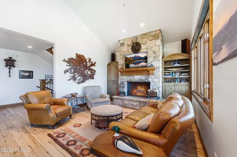 Living - 10845 N Hideout Cv, Hideout, UT 84036 photo 2 of 3