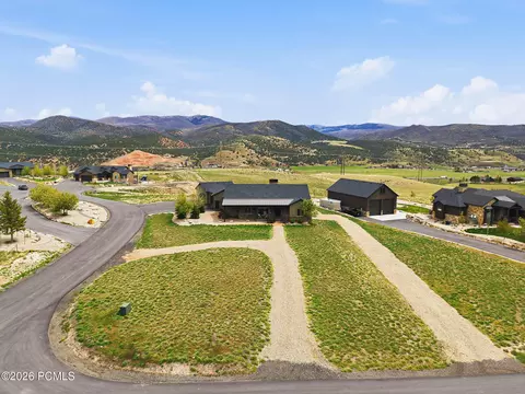 View/Area - 402 Shadow Hill Rd, Wanship, UT 84017 photo 2 of 12