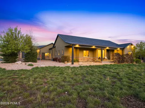 Exterior - 402 Shadow Hill Rd, Wanship, UT 84017 photo 3 of 28