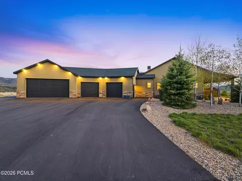 Exterior - 402 Shadow Hill Rd, Wanship, UT 84017 photo 9 of 28