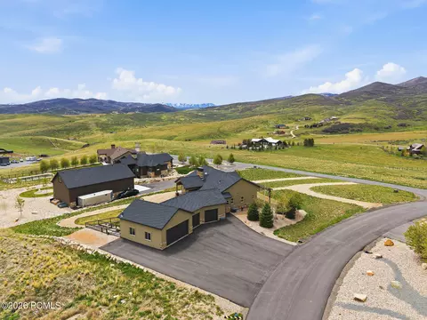 View/Area - 402 Shadow Hill Rd, Wanship, UT 84017 photo 7 of 12