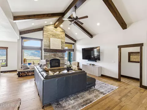 Living - 402 Shadow Hill Rd, Wanship, UT 84017 photo 3 of 7