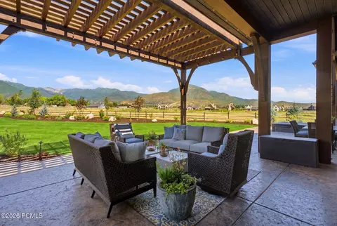Exterior - 763 E Stone Barn Ln, Midway, UT 84049 photo 26 of 36