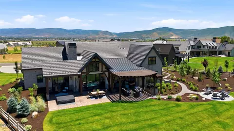 Exterior - 763 E Stone Barn Ln, Midway, UT 84049 photo 34 of 36