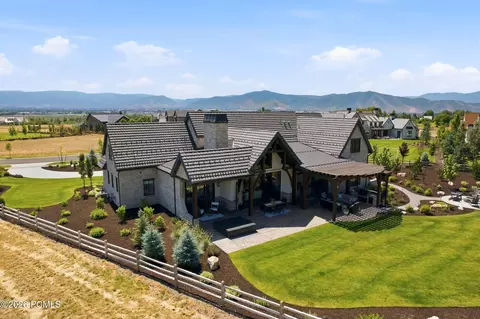 Exterior - 763 E Stone Barn Ln, Midway, UT 84049 photo 5 of 36