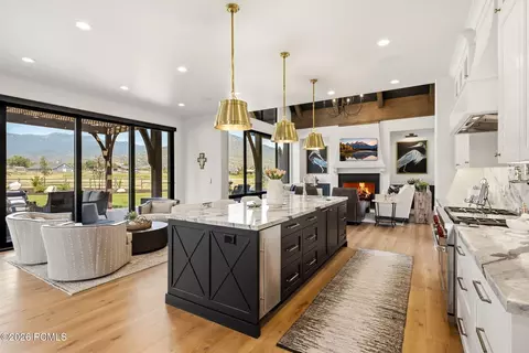 Kitchen - 763 E Stone Barn Ln, Midway, UT 84049 photo 4 of 7