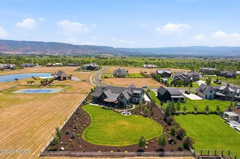 View/Area - 763 E Stone Barn Ln, Midway, UT 84049 photo 1 of 2