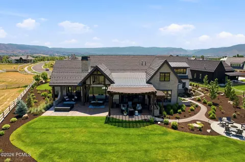 Exterior - 763 E Stone Barn Ln, Midway, UT 84049 photo 4 of 36