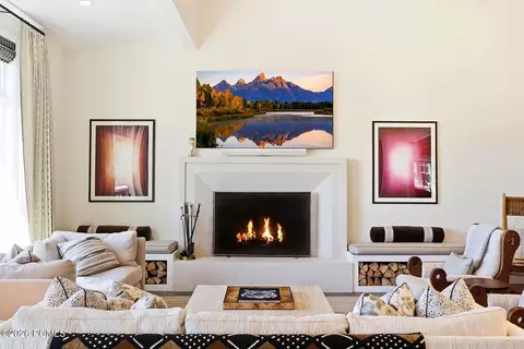 Living - 3226 E Broken Spear Trl, Kamas, UT 84036 photo 2 of 5