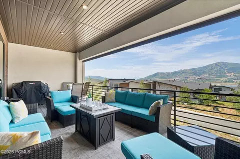 Exterior - 11463 N Perspective Dr, Hideout, UT 84036 photo 6 of 8