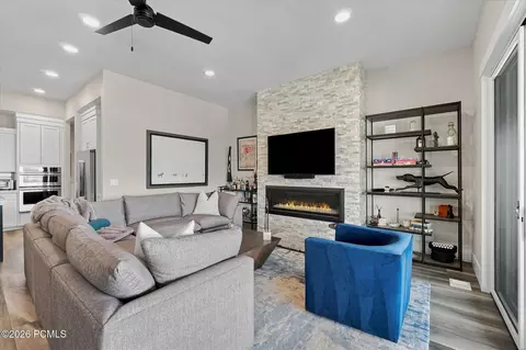 Living - 11463 N Perspective Dr, Hideout, UT 84036 photo 1 of 4