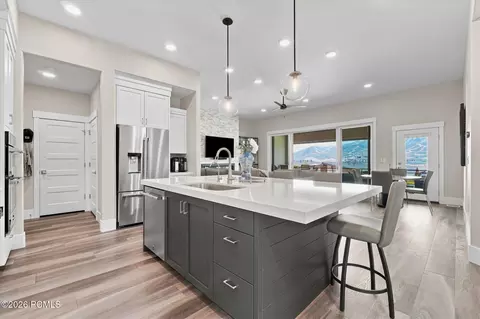Kitchen - 11463 N Perspective Dr, Hideout, UT 84036 photo 3 of 4