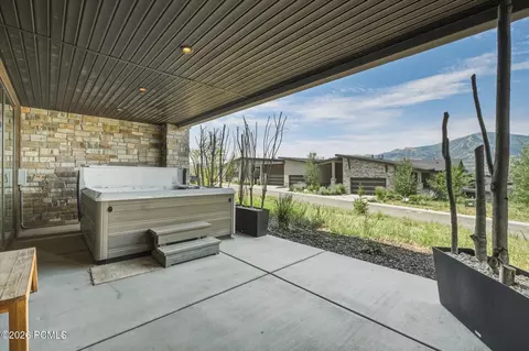 Exterior - 11463 N Perspective Dr, Hideout, UT 84036 photo 7 of 8