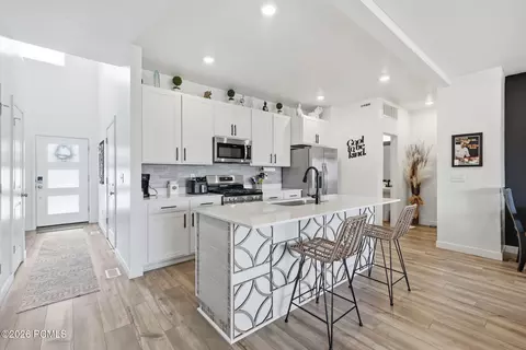 2367 N Wildwood Ln, Heber City, UT 84032