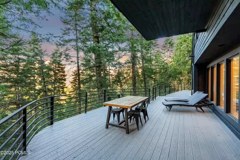 Exterior - 3009 E Black Forest Rd, Sundance, UT 84604 photo 2 of 6