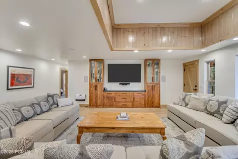 Living - 3009 E Black Forest Rd, Sundance, UT 84604 photo 3 of 4