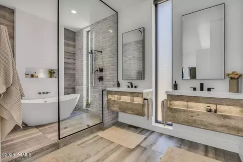 Bath - 846 E 270 South S, Kamas, UT 84036 photo 1 of 6