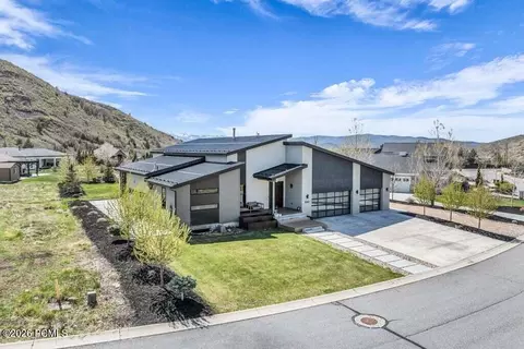 Exterior - 846 E 270 South S, Kamas, UT 84036 photo 14 of 17