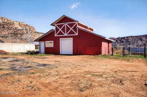 Other - 640 N Juniper St, Hildale, UT 84784 photo 2 of 27