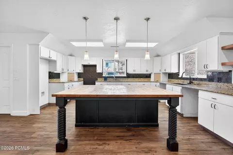 Kitchen - 640 N Juniper St, Hildale, UT 84784 photo 1 of 6