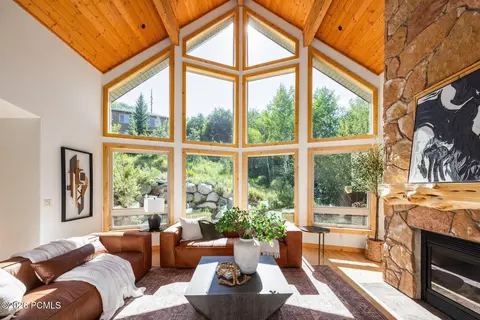 7813 Susans Cir, Park City, UT 84098