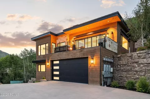 Exterior - 1400 E Weber Wild Rd, Oakley, UT 84055 photo 4 of 14
