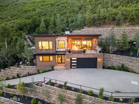 Exterior - 1400 E Weber Wild Rd, Oakley, UT 84055 photo 3 of 14