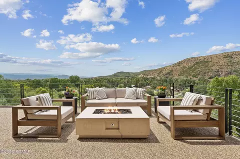 Exterior - 1400 E Weber Wild Rd, Oakley, UT 84055 photo 7 of 14